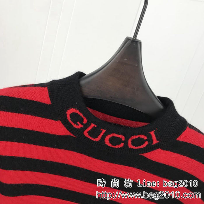 Gucci古奇 18ss秋冬新款 撞色條紋貂絨衫 胸口小蜜蜂貼章logo 手感柔軟 舒適保暖 ydi2328